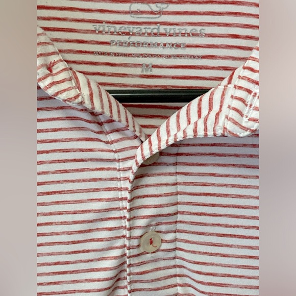 Vineyards Vines Men’s Red & White Stripe Performance Qtr Button Shirt! - Picture 6 of 10